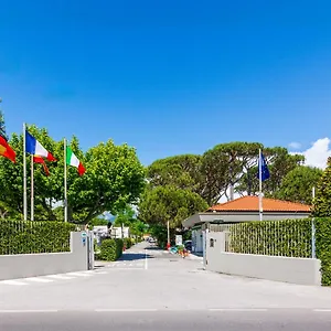 camping-europa-massa-tuscany.it-tuscanyhotel.com/